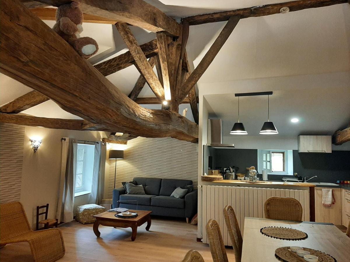 Un séjour d'exception au Logis du Château Saint-Pierre-de-l'Isle Exterior foto